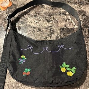 Baggu Medium Nylon Crescent Bag in Cross Stitch Black